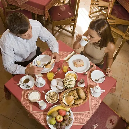 Grande Ξενοδοχείο 3*